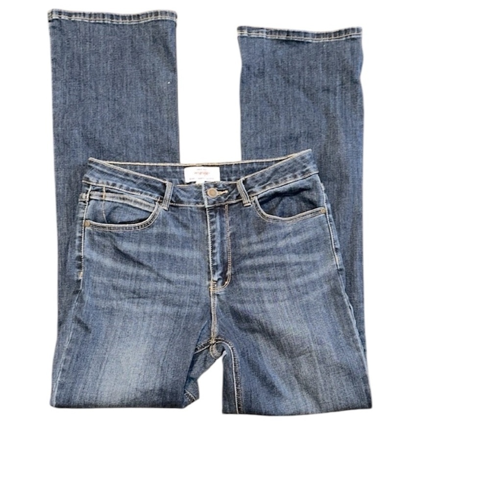 Wrangler Blue Boot Cut Jeans Classic Style size 28
